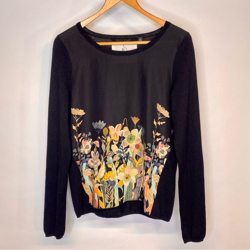 Michelle Morgan floral shirt sweater